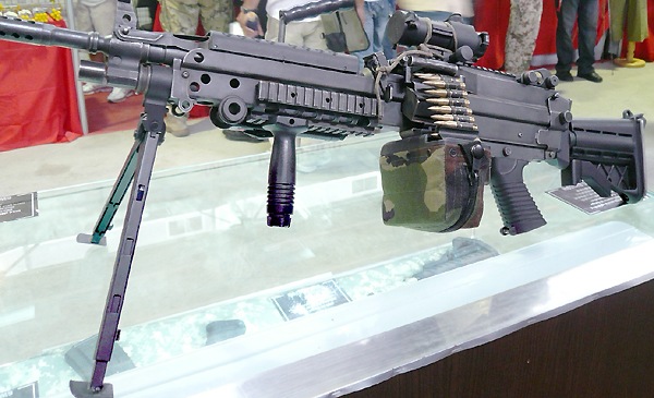M249 US Ranger 5-position telestock