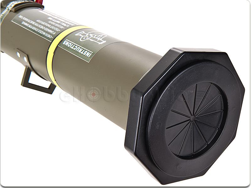 AT-4 / M136